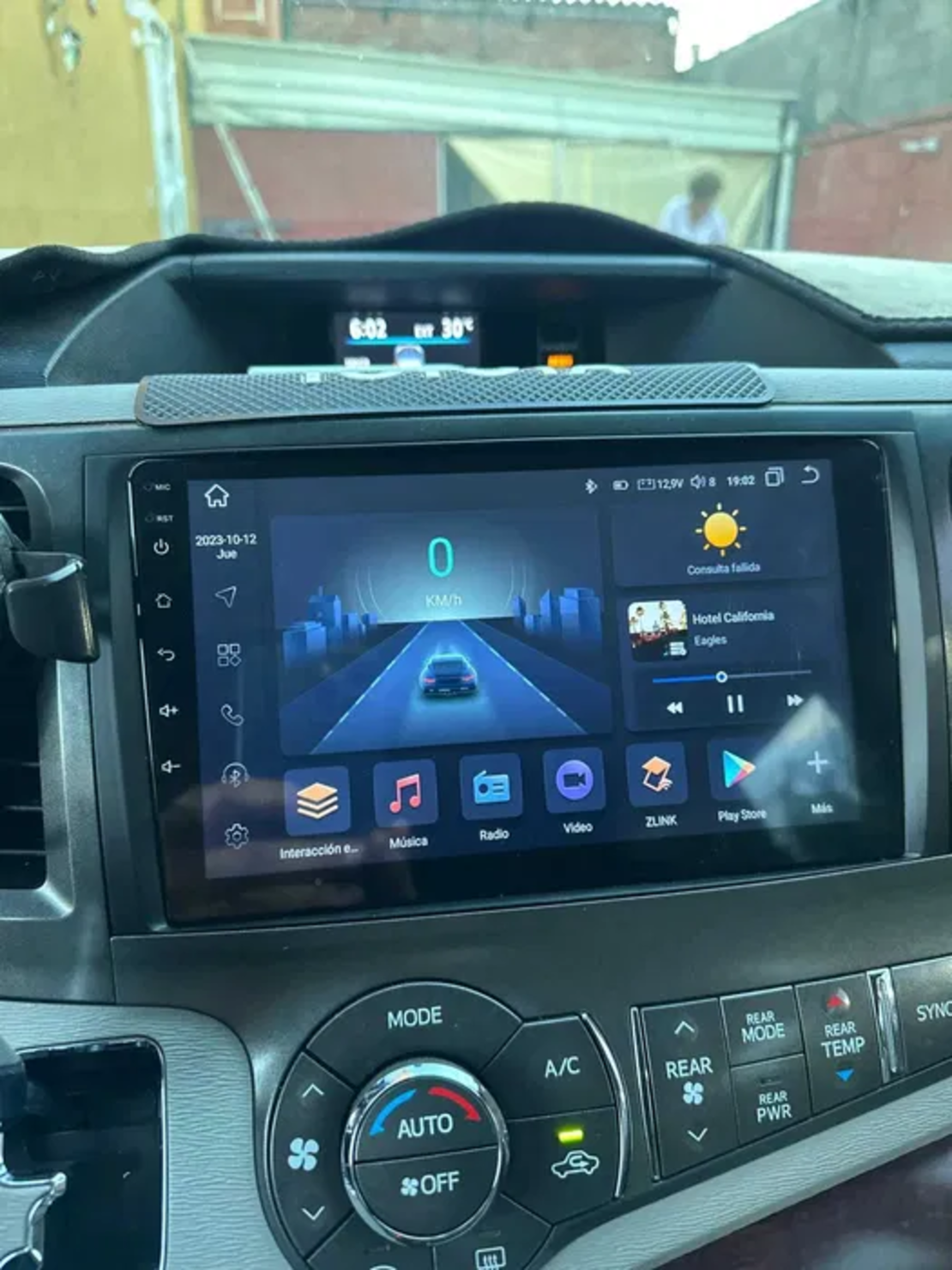 TOYOTA SIENNA 2010-2017 Android Mултимедия/Навигация