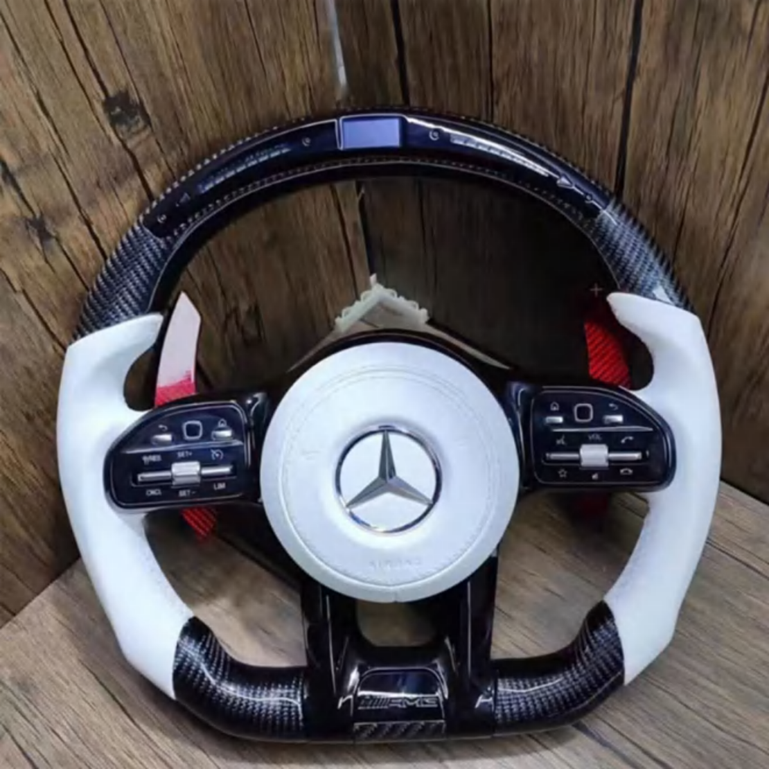 Mercedes-Benz AMG спортен волан – Карбон & Бяла кожа с дисплей и пера