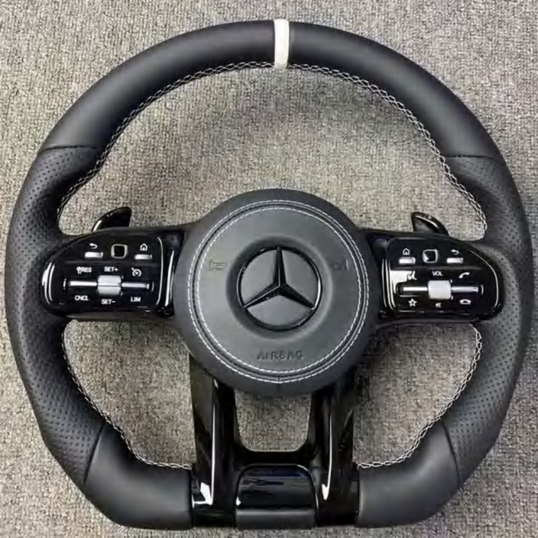 Mercedes AMG спортен волан – Перфорирана кожа & Контрастен шев 2018–2022