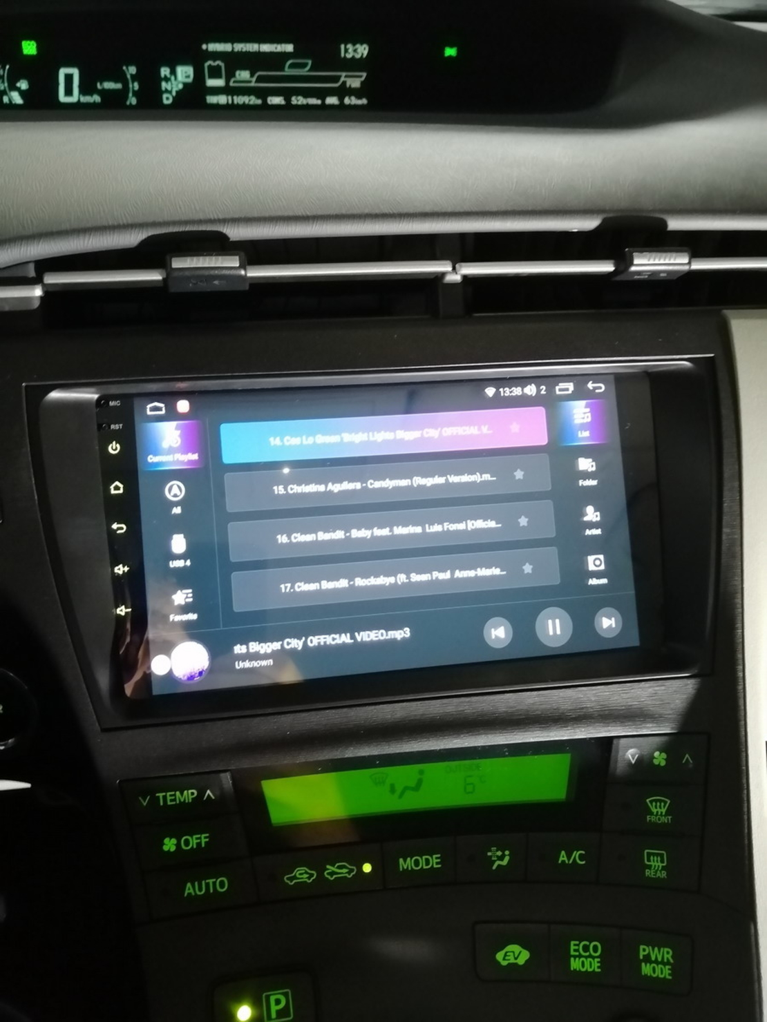 Toyota Prius XW30 2009 - 2015 Multimedia/Navigation