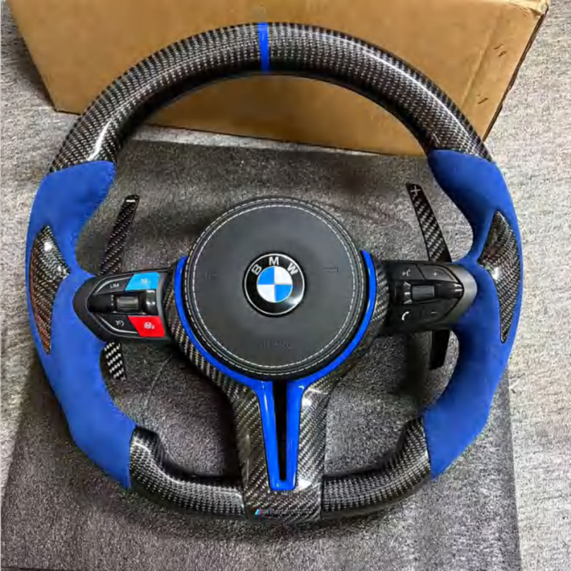 BMW M Performance спортен волан – F-Serie (2013–2018) син алкантара