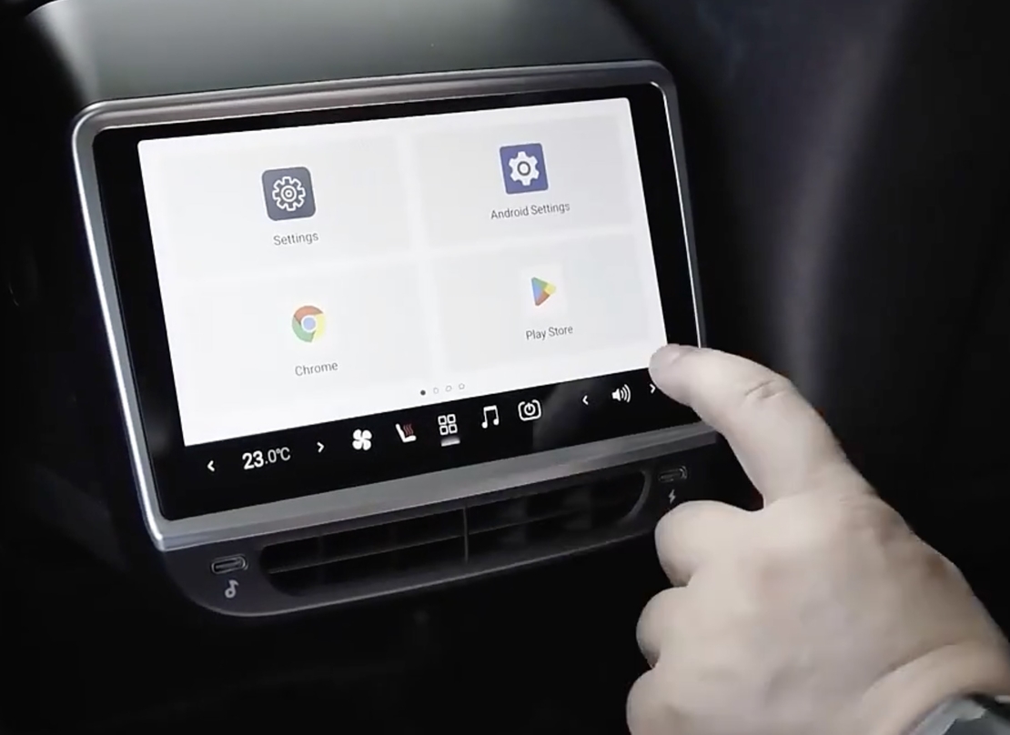 Tesla Model 3/Y Rear HeadUp Display/AndroidAuto/Carplay
