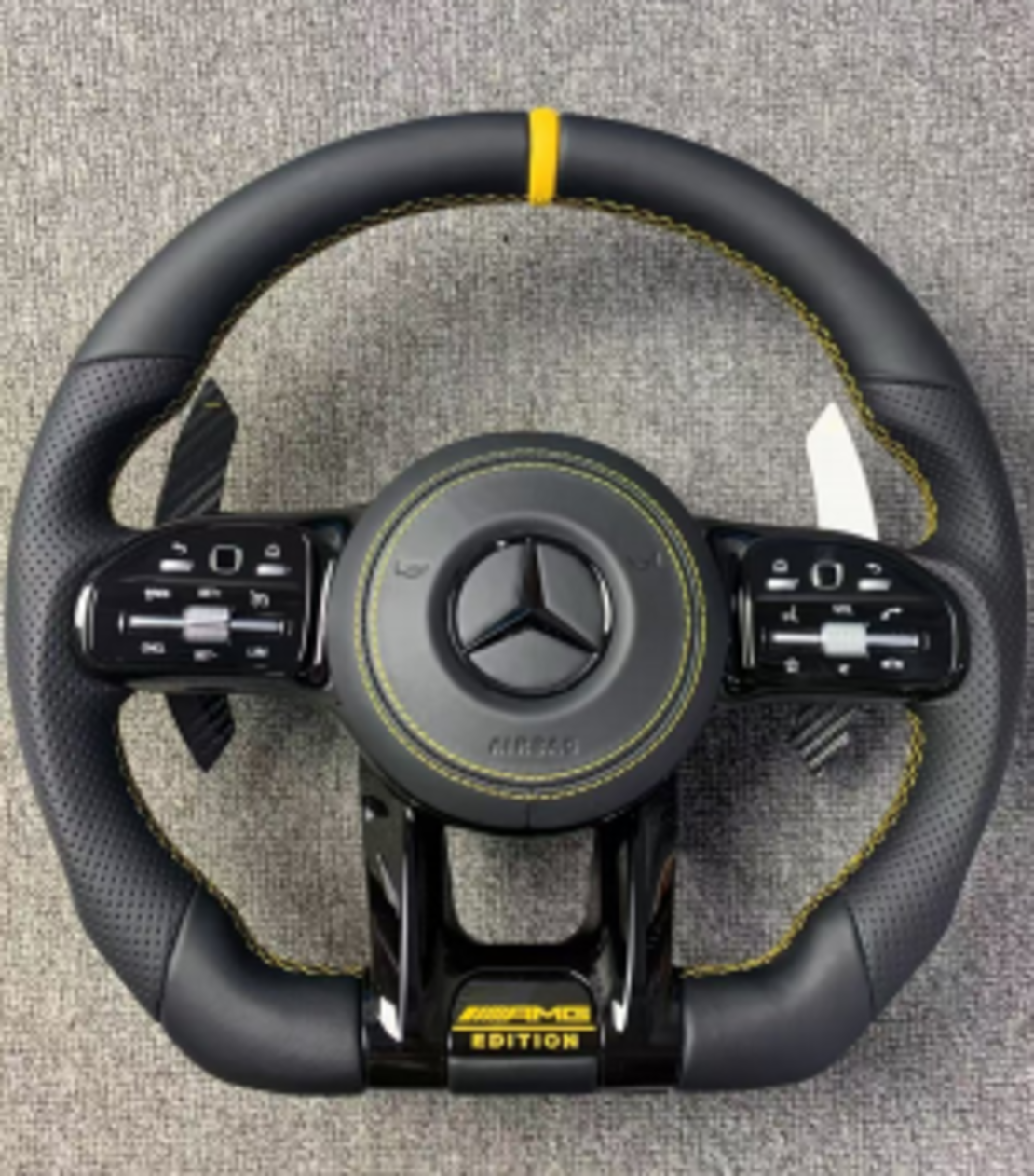 Mercedes AMG Edition спортен волан – кожа и жълти шевове