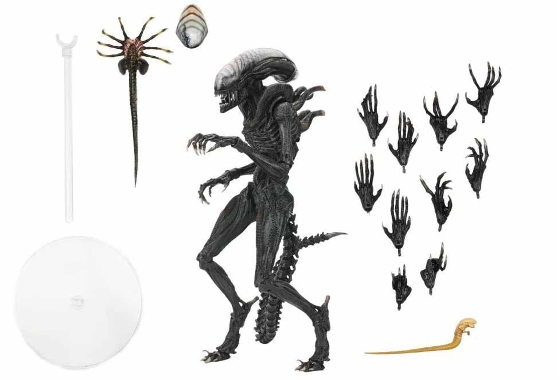 Alien Romulus - Scorched Xenomorph - Ultimate Колекционерска Фигурка