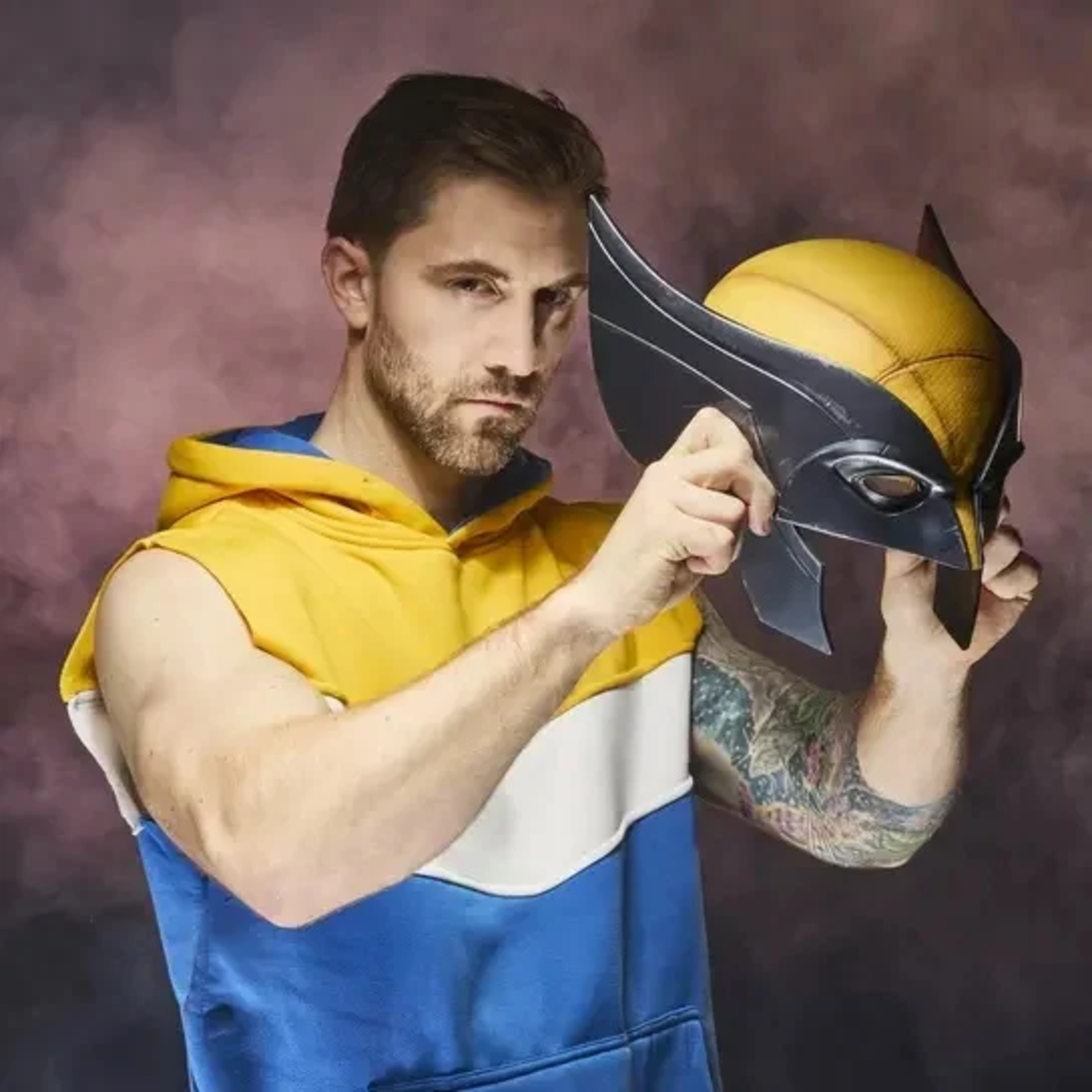 Marvel Реплика Legend Series 1/1 - Wolverine Маска