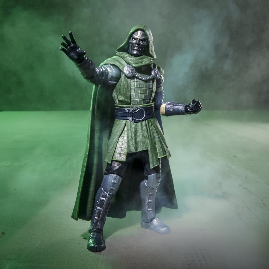 PRE-ORDER: Avengers: Doomsday - Doctor Doom Marvel Legends Екшън Фигурка 15 см.