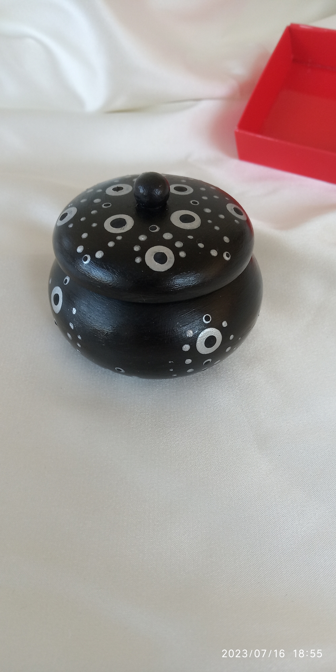 малка кутийка за бижута