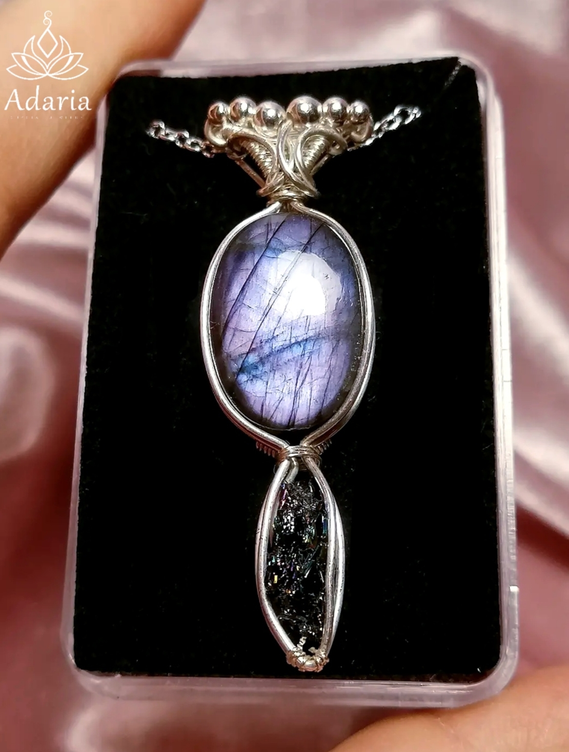 Сребърно колие с лилав Лабрадорит и Карборунд