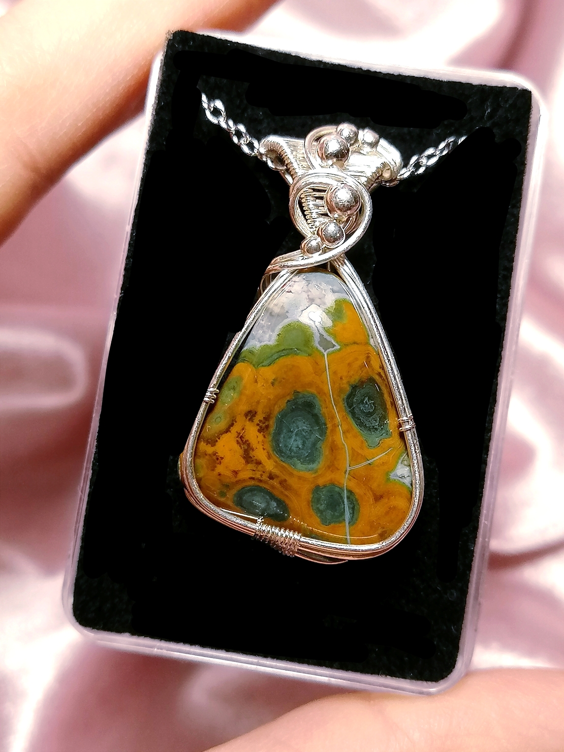 Сребърно колие с Орфеев Ахат
