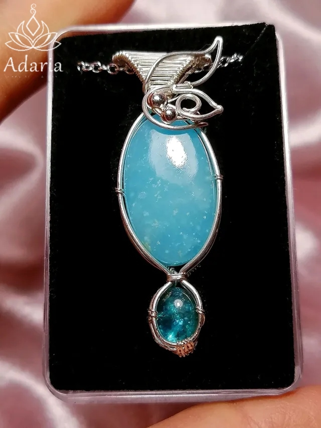 Сребърно колие с Хемиморфит и Апатит