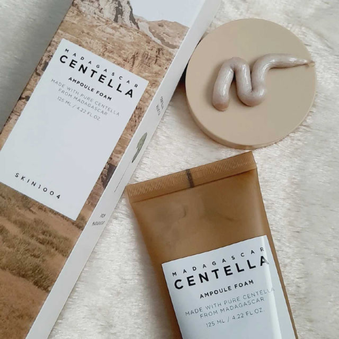 Лека почистваща пяна за лице с азиатска центела Skin1004 Madagascar Centella Ampoule Foam 125 мл