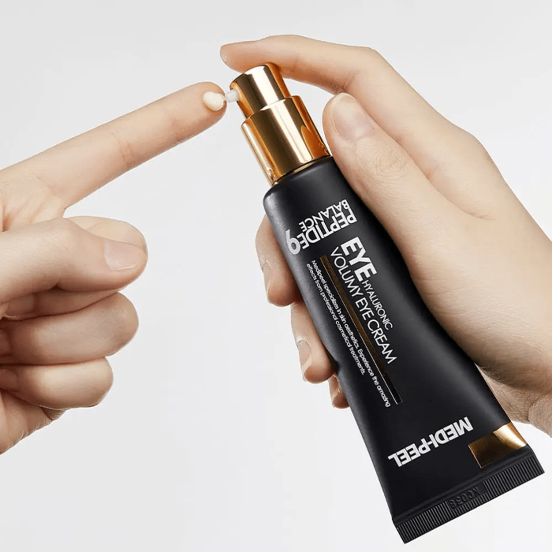 Стягащ околоочен крем MEDI-PEEL PEPTIDE 9 HYALURONIC VOLUMY EYE CREAM 40мл