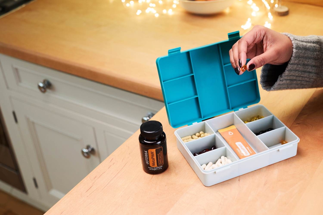 Контейнер за добавки doTERRA 9 отделения