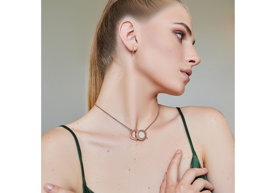 Eclipse - kолие с арома дифузер от 18-каратово РОЗОВО злато