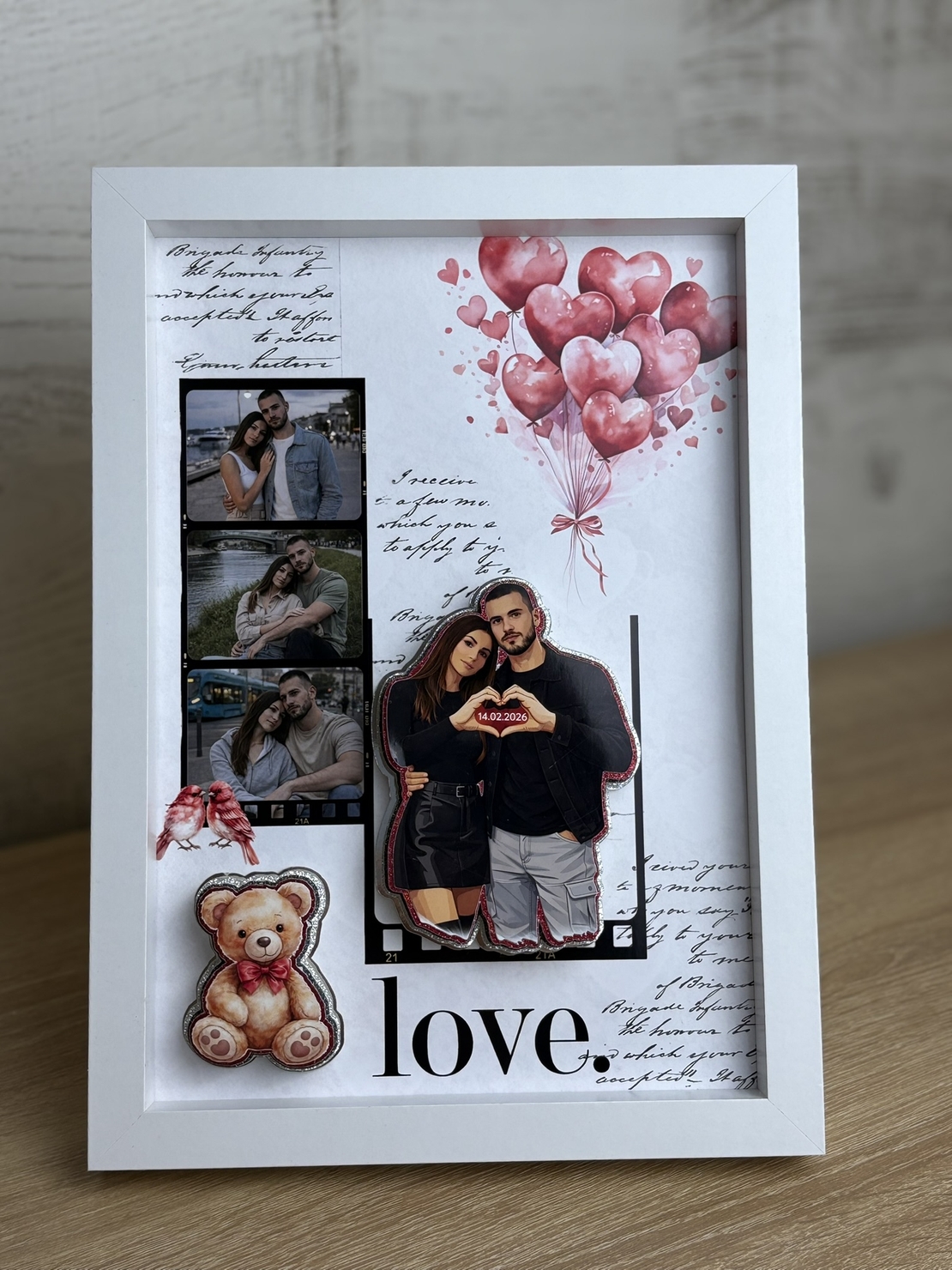 CRAFTONA Рамка с колаж от снимки – подарък за Свети Валентин