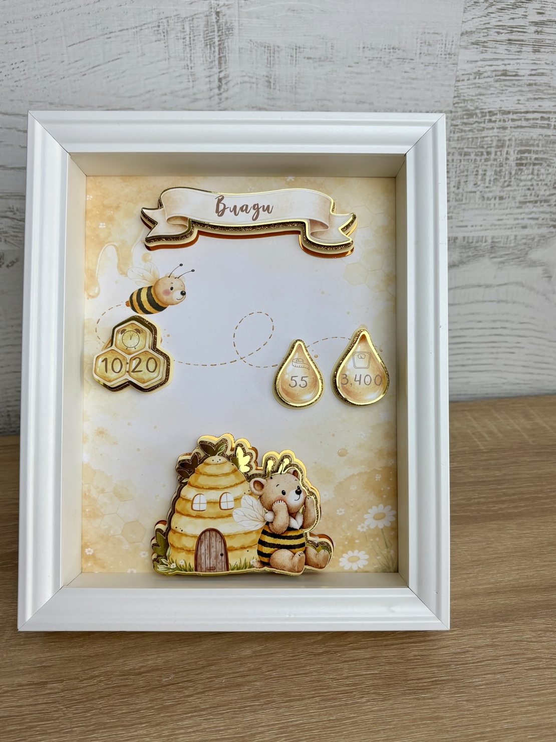 Рамка визитка за новородено - медена пчеличка