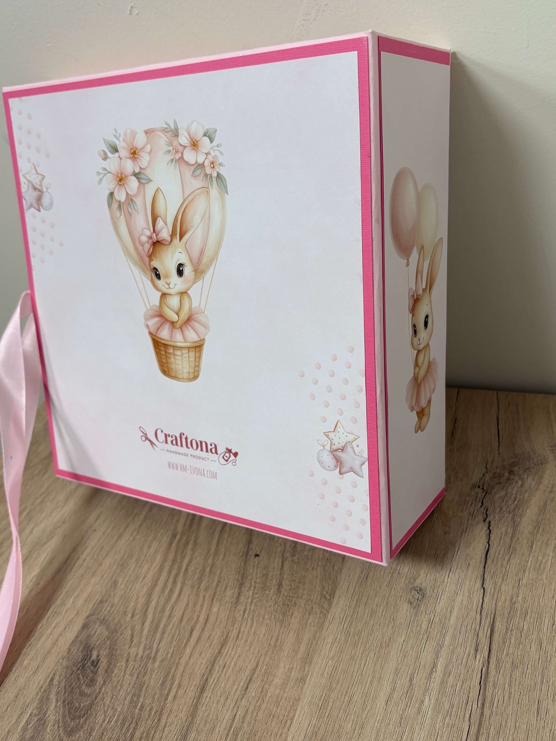 Албум-дневник 22 х 22 см. със зайчета