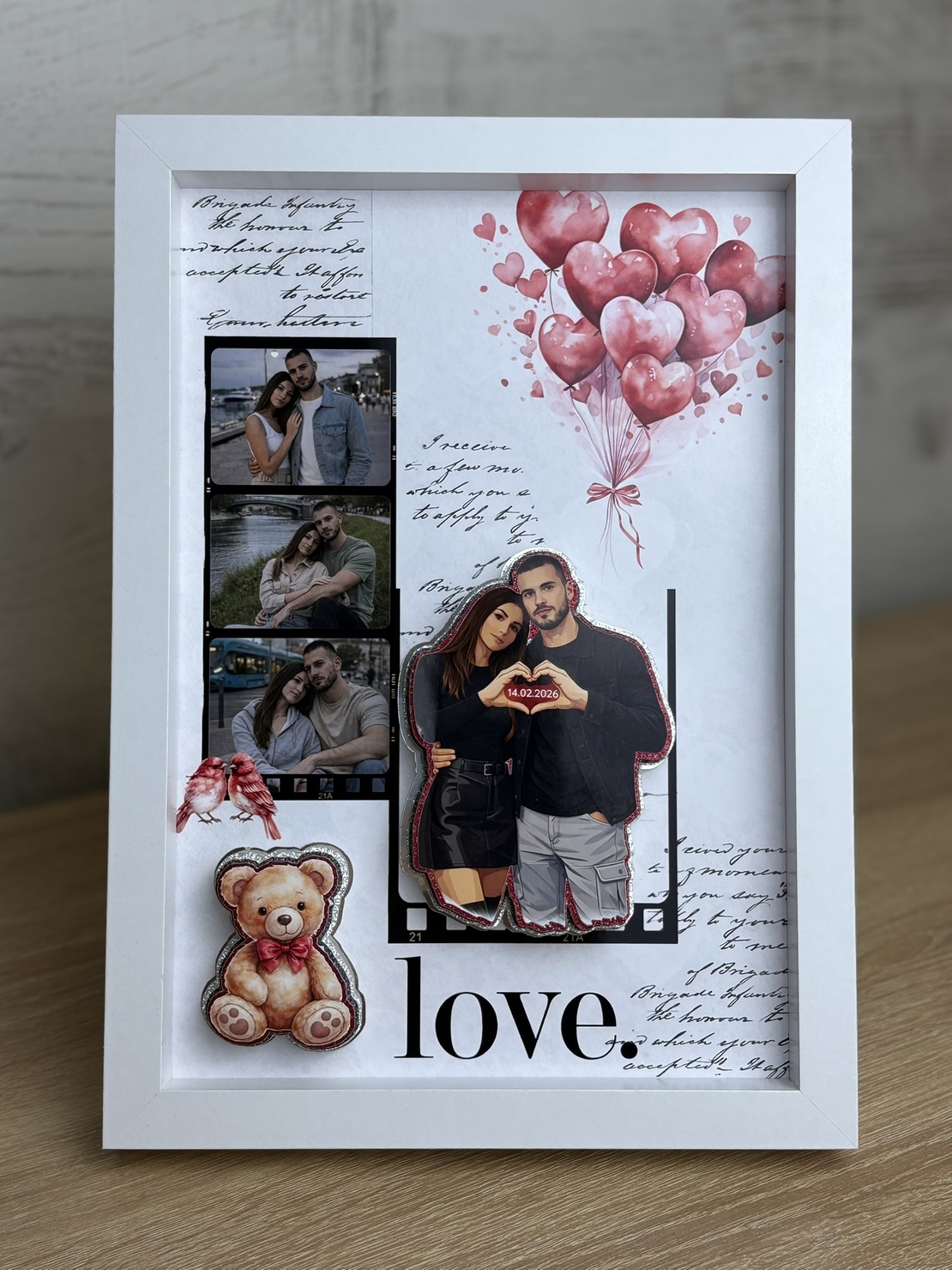 CRAFTONA Рамка с колаж от снимки – подарък за Свети Валентин