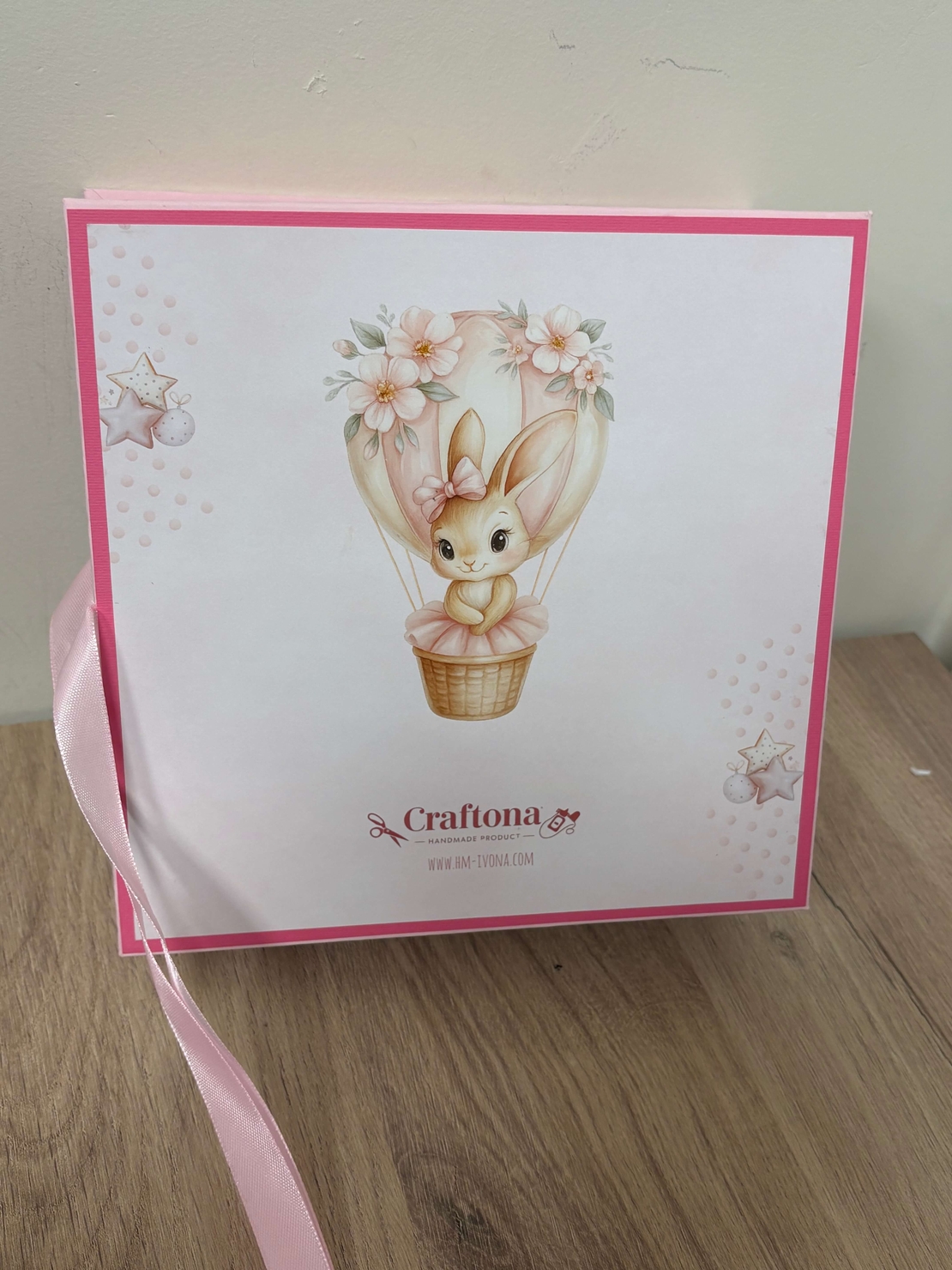 Албум-дневник 22 х 22 см. със зайчета