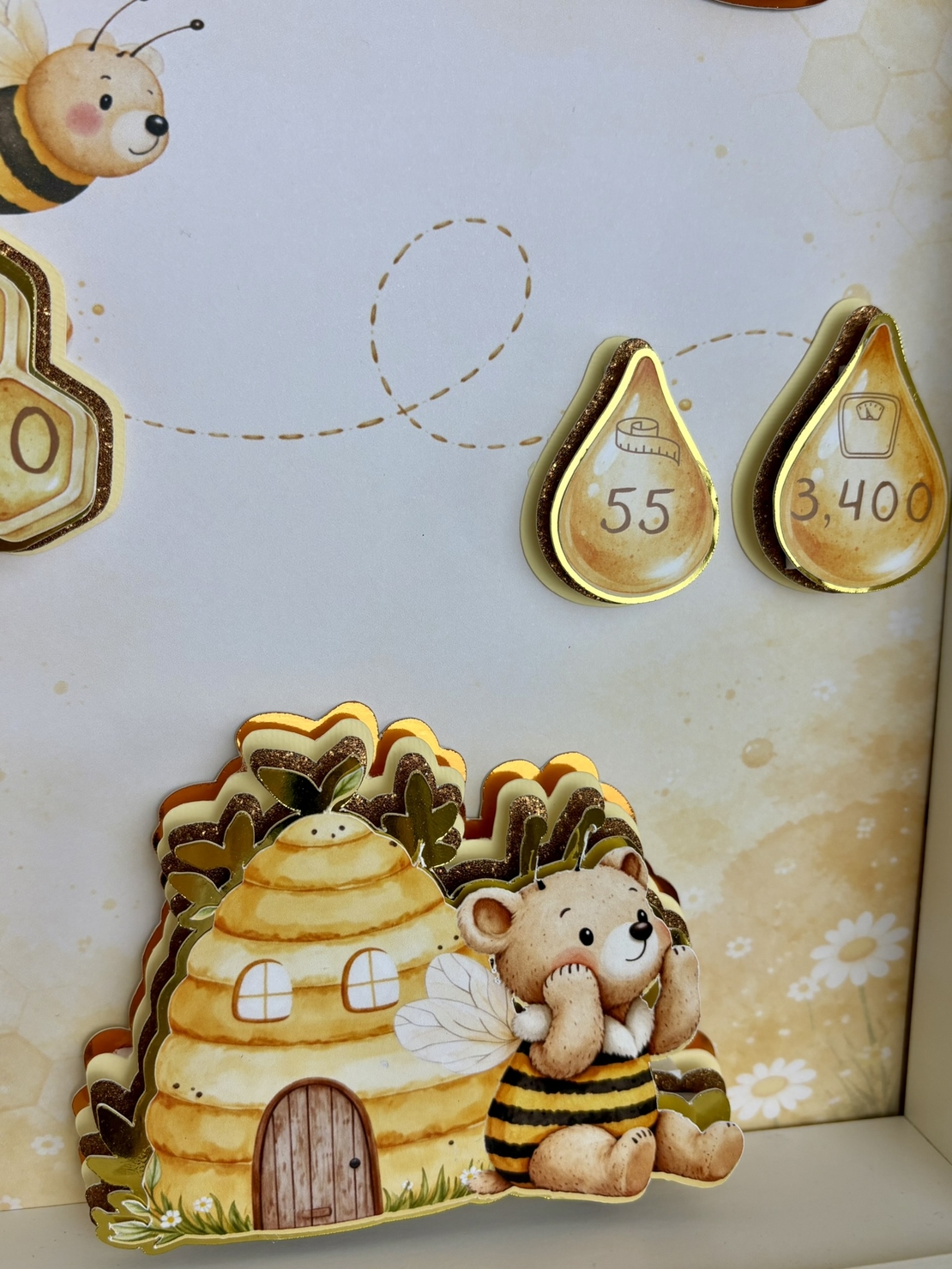 Рамка визитка за новородено - медена пчеличка