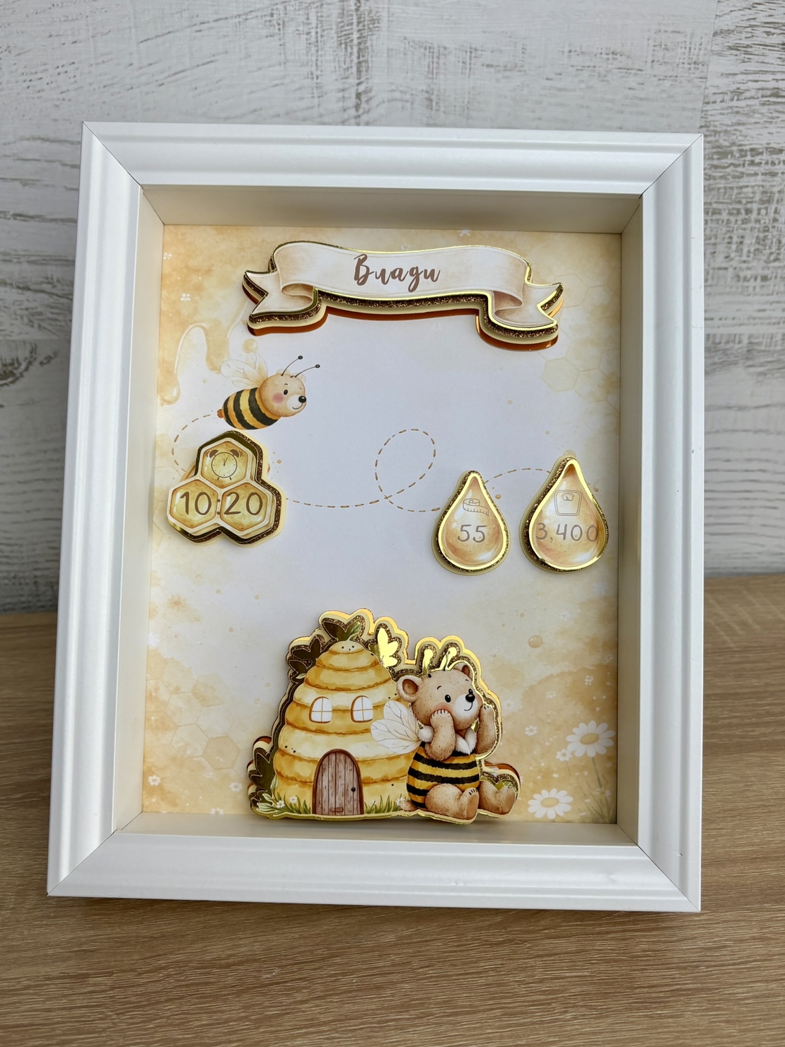 Рамка визитка за новородено - медена пчеличка