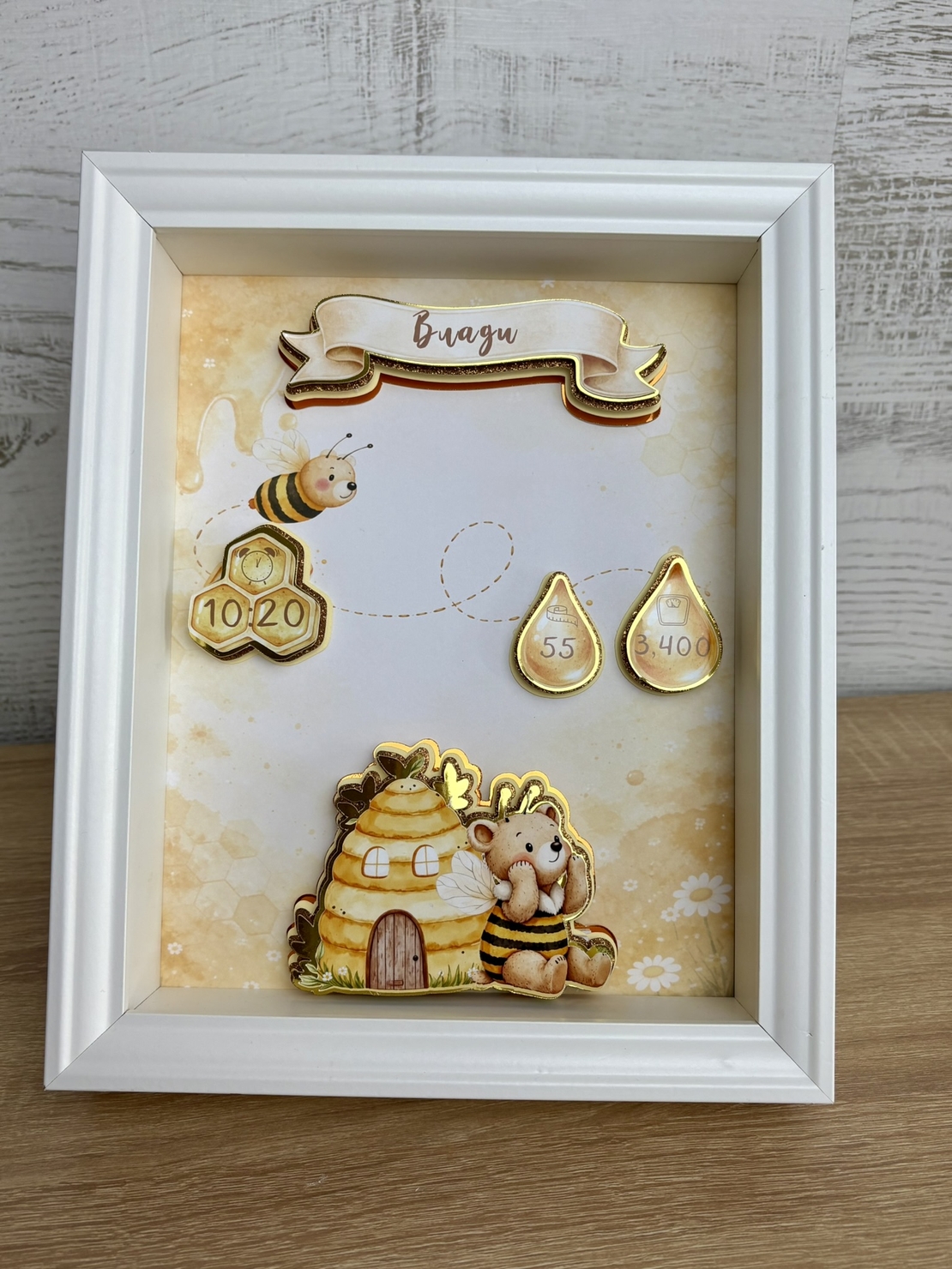 Рамка визитка за новородено - медена пчеличка