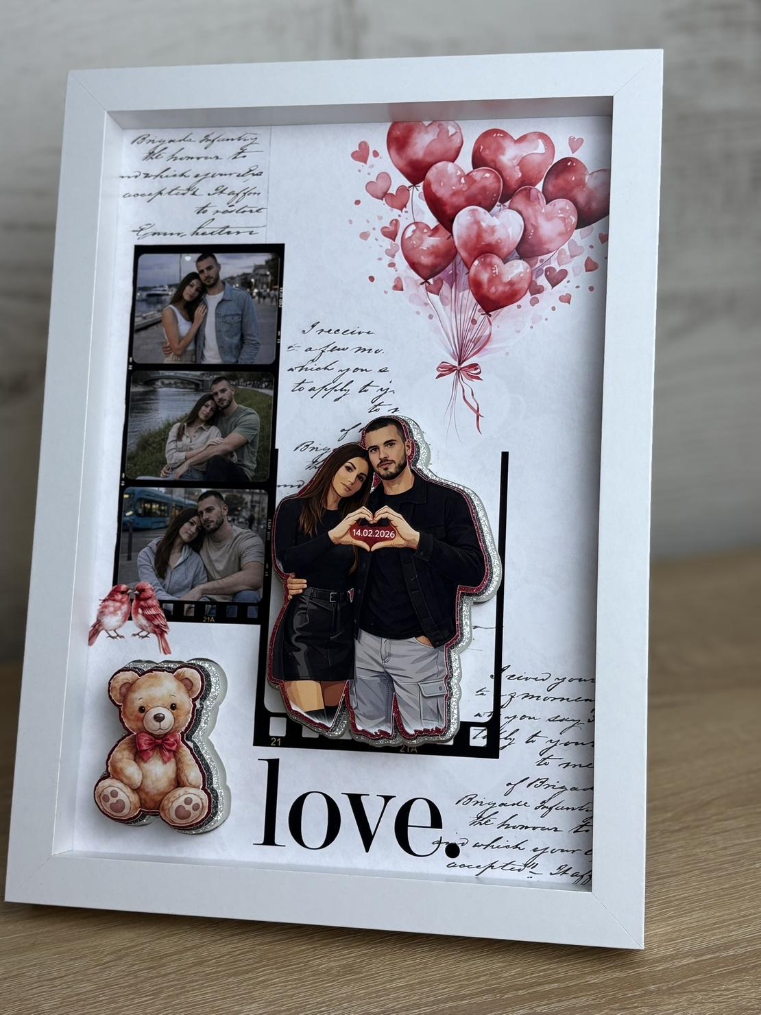 CRAFTONA Рамка с колаж от снимки – подарък за Свети Валентин