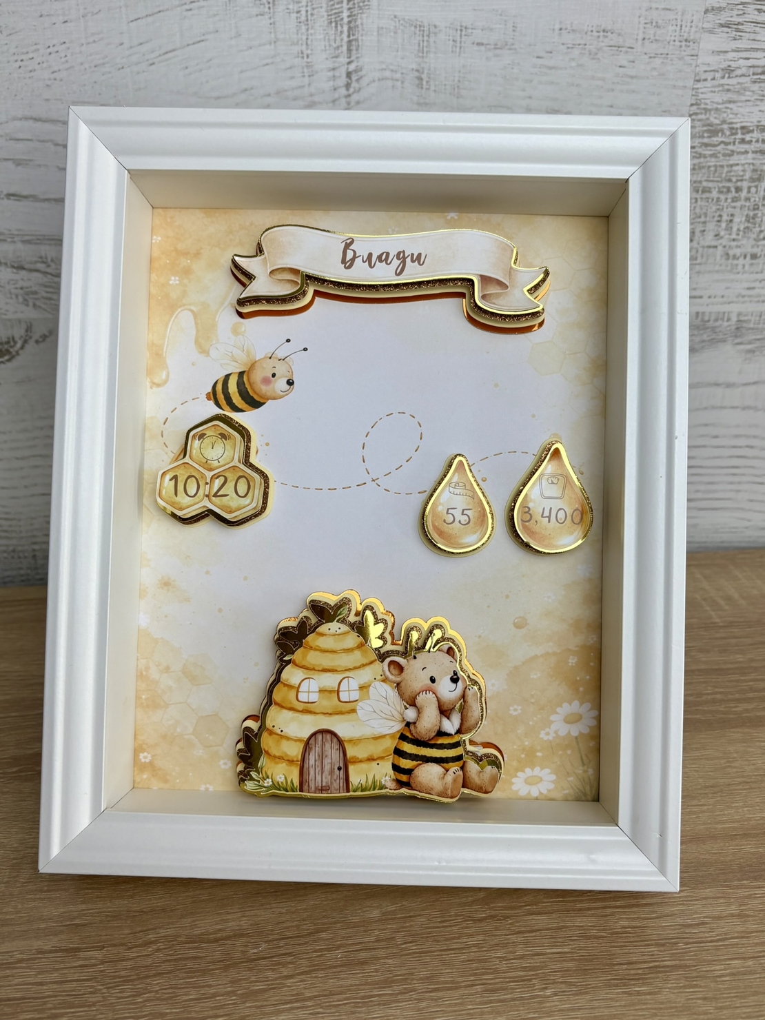 Рамка визитка за новородено - медена пчеличка