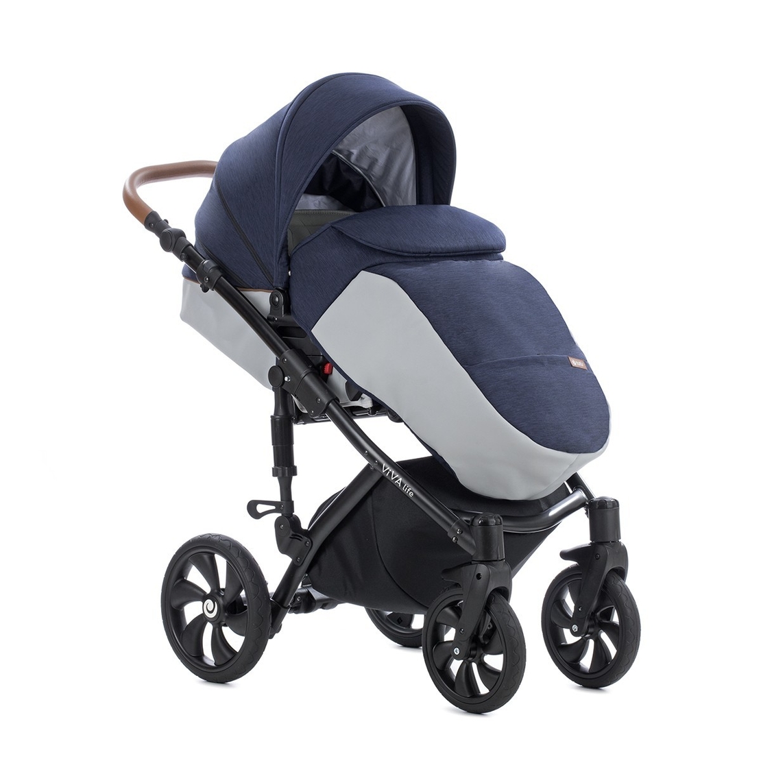 Tutis Viva 4 Black Irirs 079 Комбинирана Детска Количка 2 в 1