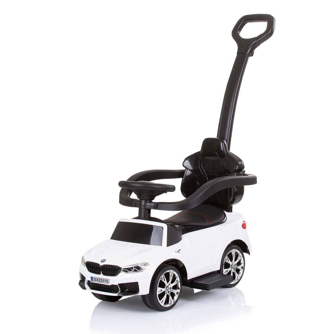 Chipolino  Кола за яздене с дръжка BMW Бяла