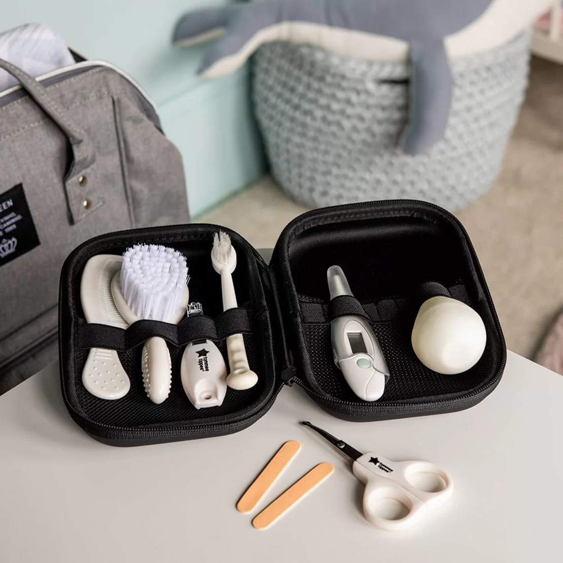 Tommee Tippee ХИГИЕНЕН КОМПЛЕКТ