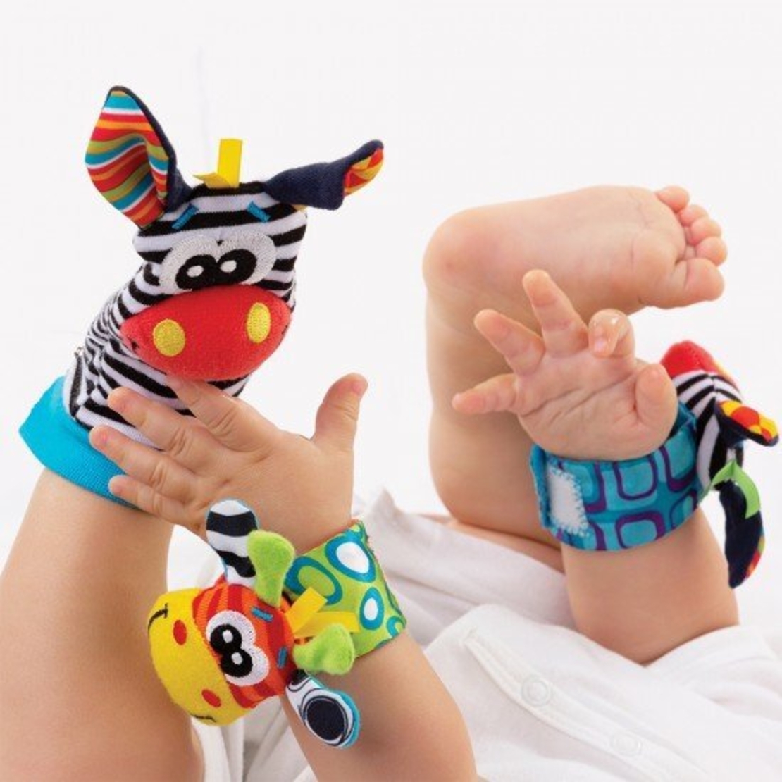 PLAYGRO ГРИВНИ ДРЪНКАЛКИ И ЧОРАПКИ ДЖУНГЛА 0М+