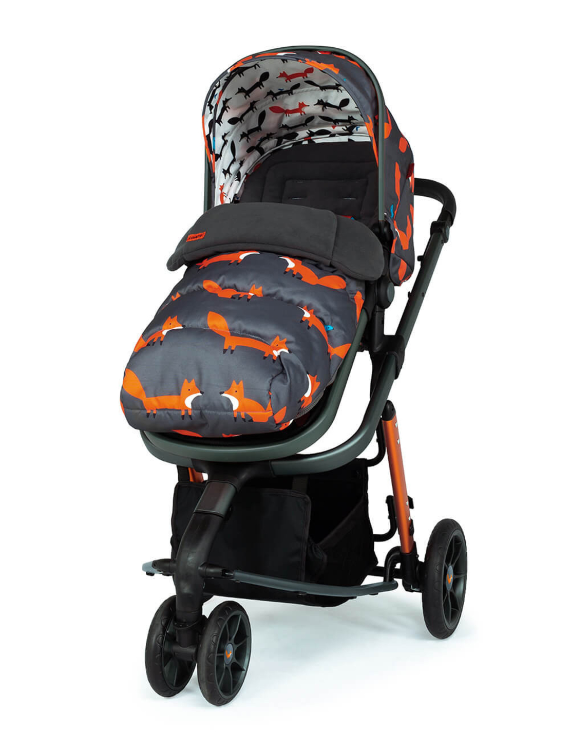 Комплект количка Cosatto Giggle 3 Charcoal Mister Fox 5в1, i-Size база и чувалче за крака