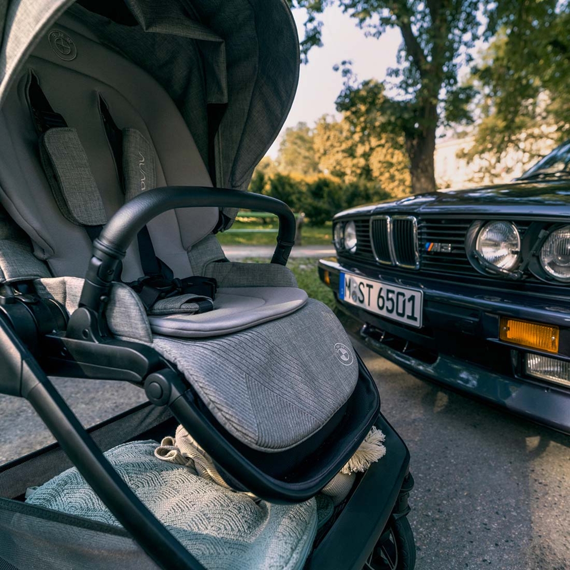 Nuna TRIV Next Graphene BMW Комбинирана Детска Количка