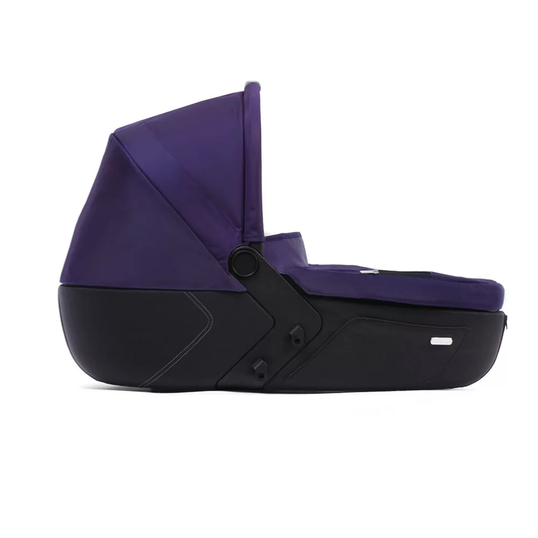 Mutsy Exo Purple Black Кош за новородено