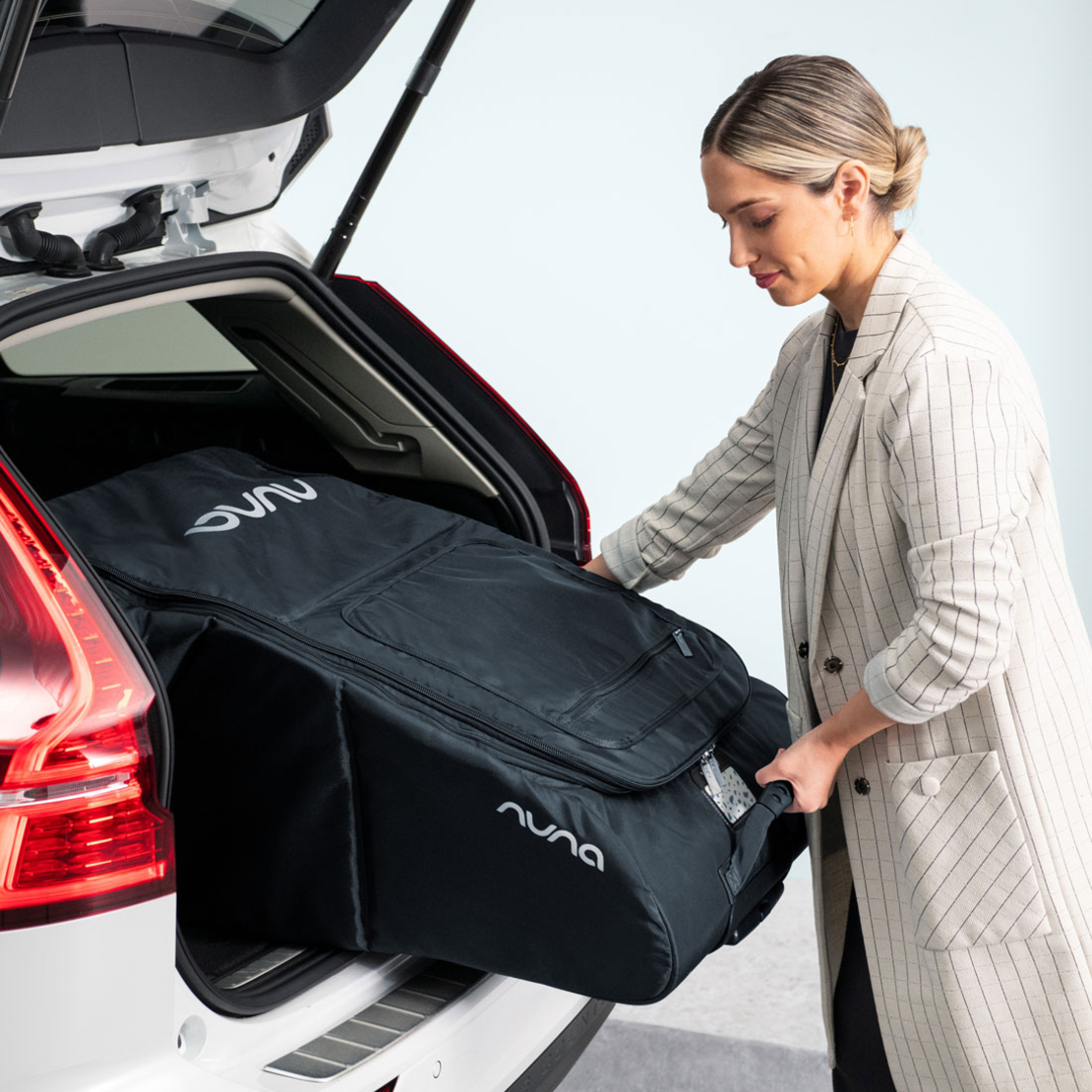 Nuna Wheeled Travel Bag Indigo Пътната Чанта на Колела