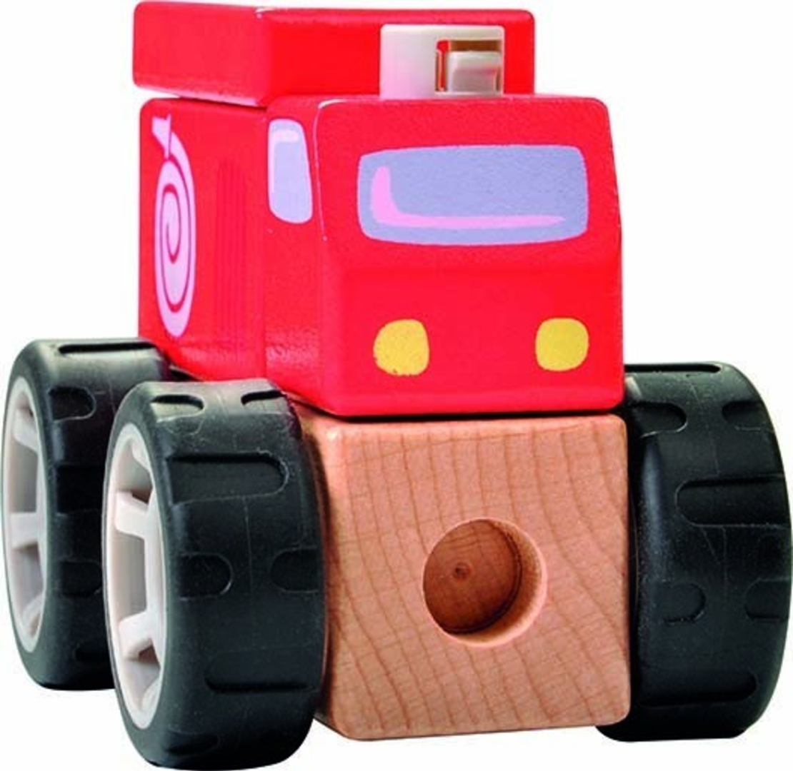  Дървена играчка пожарна Beluga 50101 