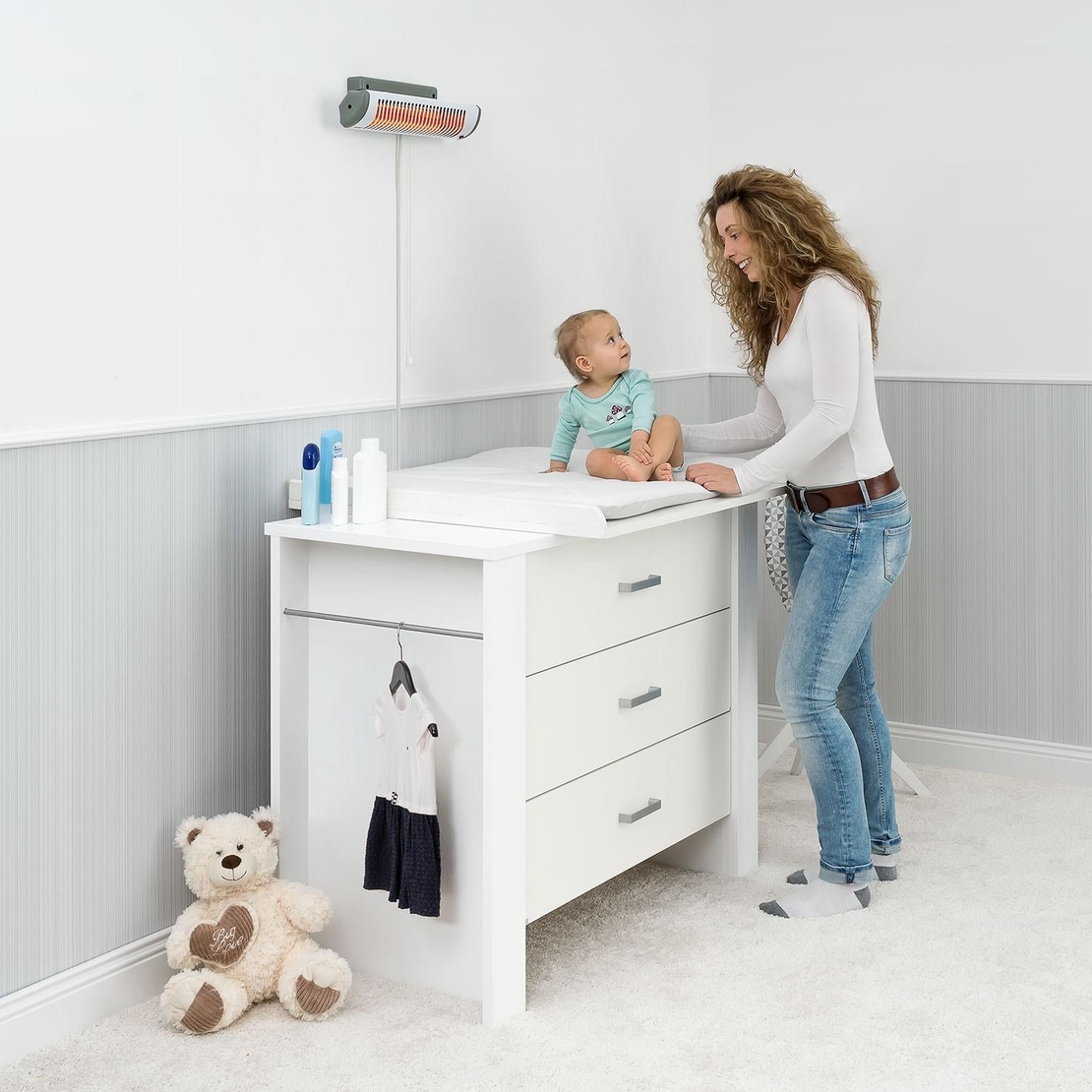 Reer EasyHeat 19040 Нагревател за маса за преповиване
