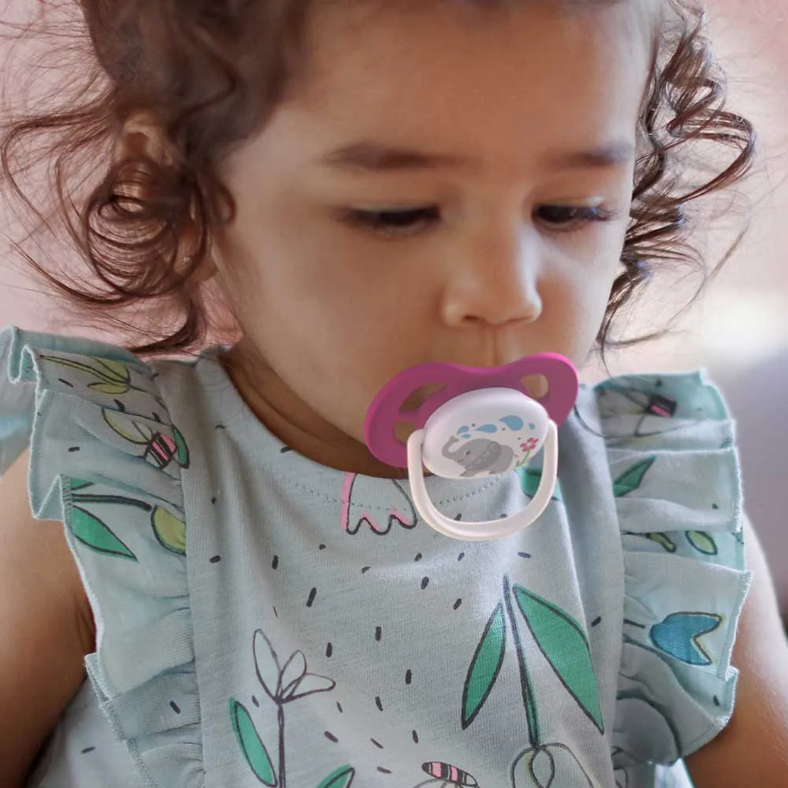 Philips AVENT SCF080/08 Комплект 2 Броя Ортодонтични Залъгалки Ultra Air Animals 6-18м+ Декорация Слон и Пингвин в Кутия за Стерилизиране