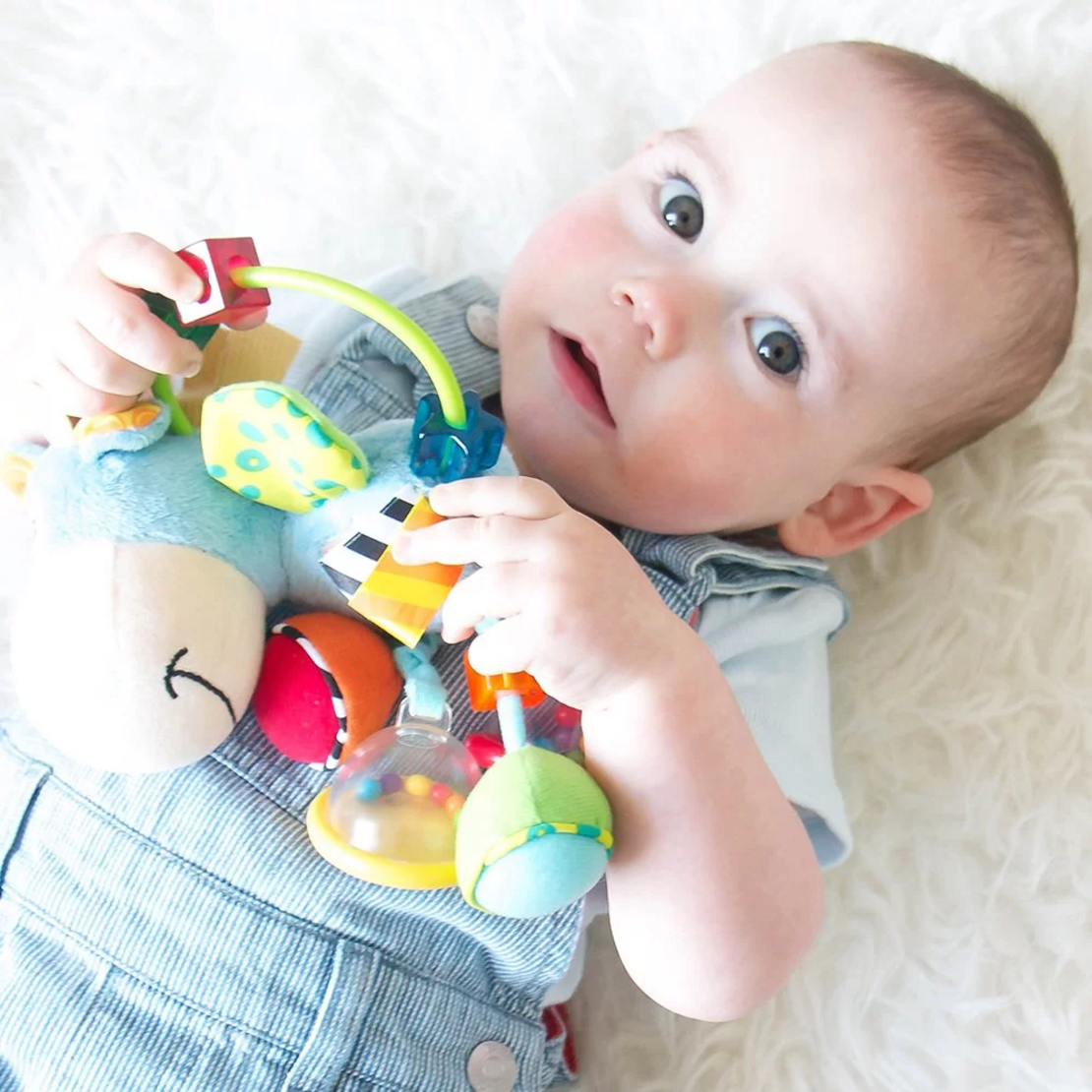 PLAYGRO ДРЪНКАЛКА КОНЧЕ ХОП ТРОП СИН ЦВЯТ 3М+