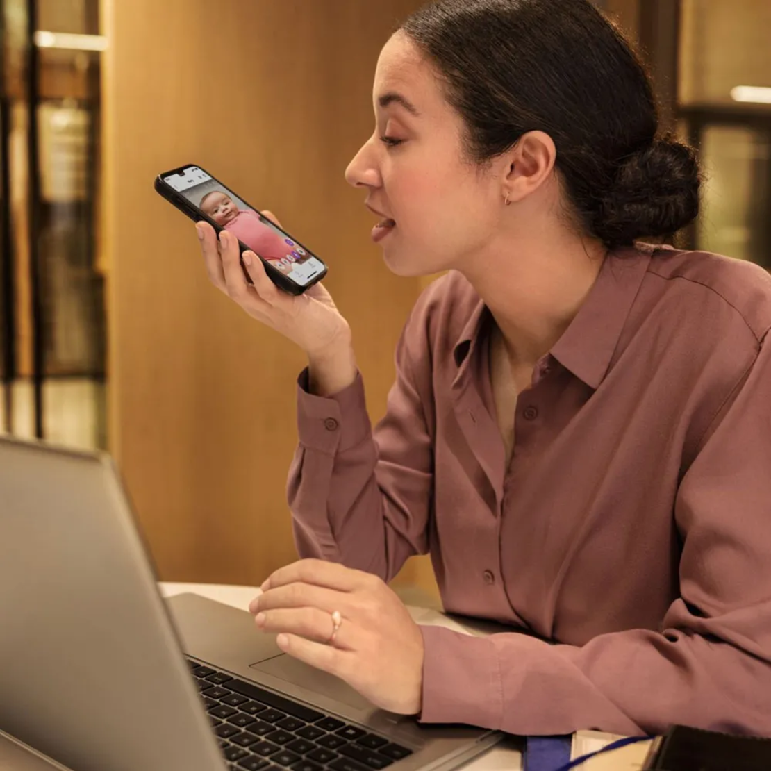 Philips Avent Premium Connected Дигитален Видеофон и Технология Sense IQ SCD971/26