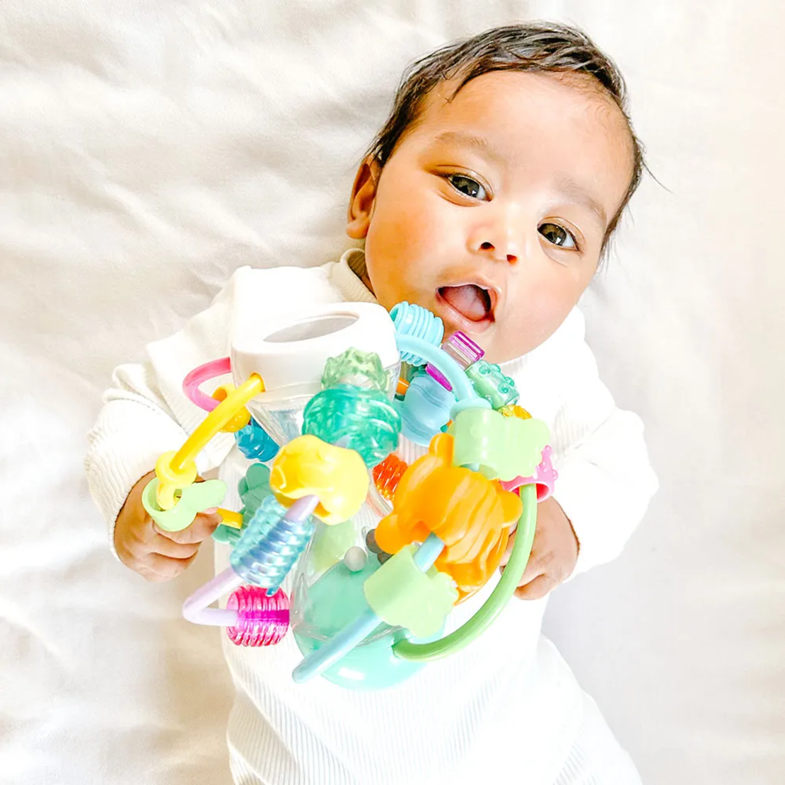 Playgro Активно Двигателна бебешка играчка Топка Играй и Опознавай Дрънкалка и Гризалка 2-в-1 с Безопасно Огледало 6м+