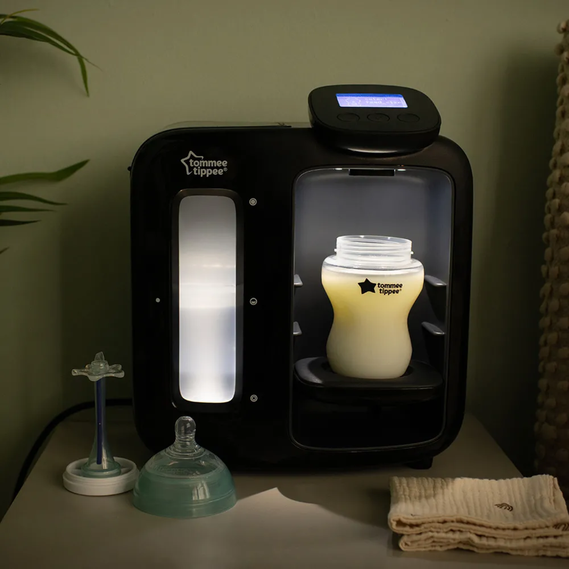 Tommee Tippee Perfect Prep Day & Night Уред за Приготвяне на Адаптирано Мляко с Дигитален Дисплей и Мека Нощна Светлина и Шише 125 мл 0м+