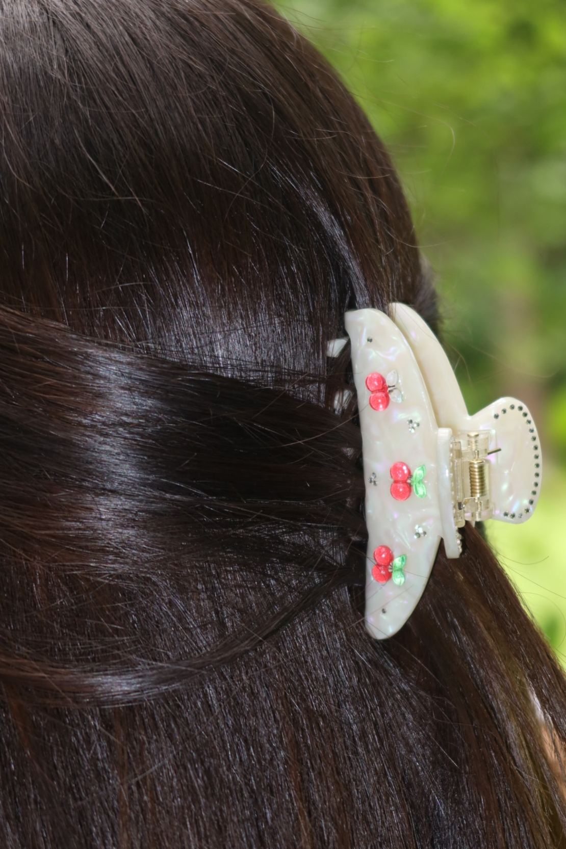 CUSTOM BIG GLAZED CHERRY CRÉME CLIP