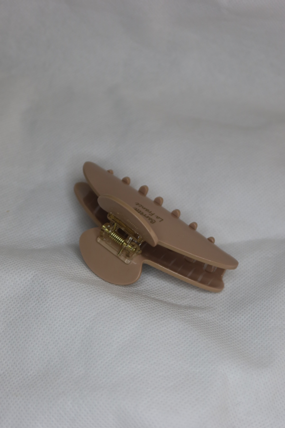 CUSTOM LARGE BROWN SUGAR CLIP