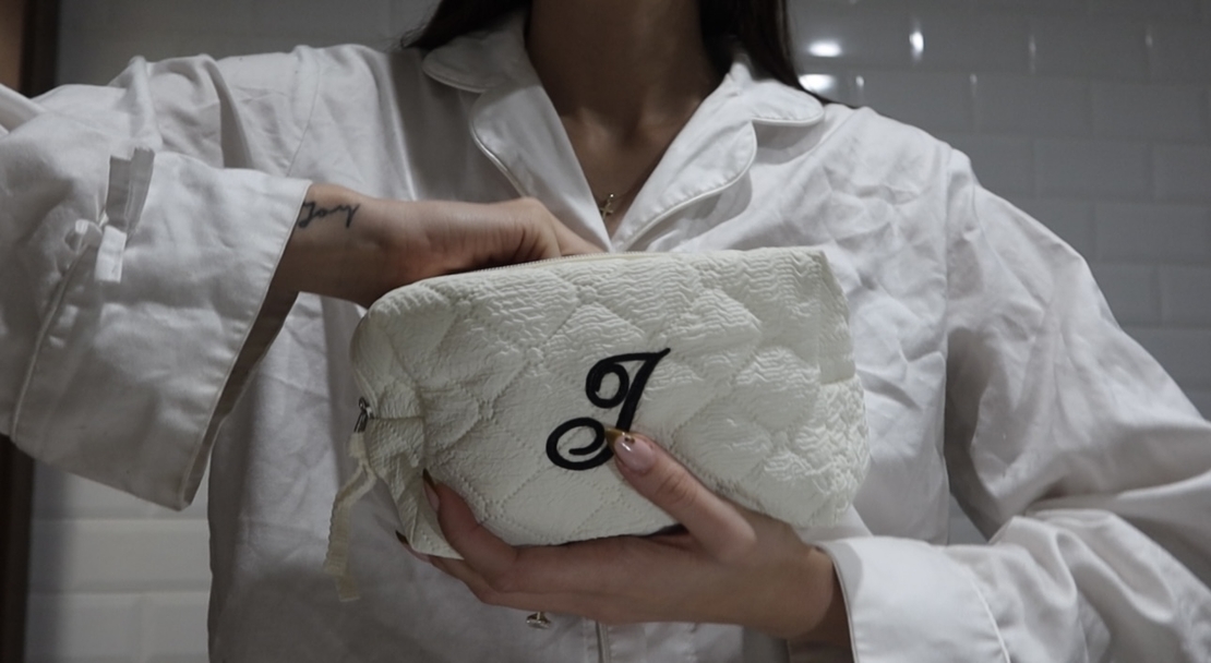 CUSTOM SMALL MONOGRAM ÉCRU TOILETRY BAG