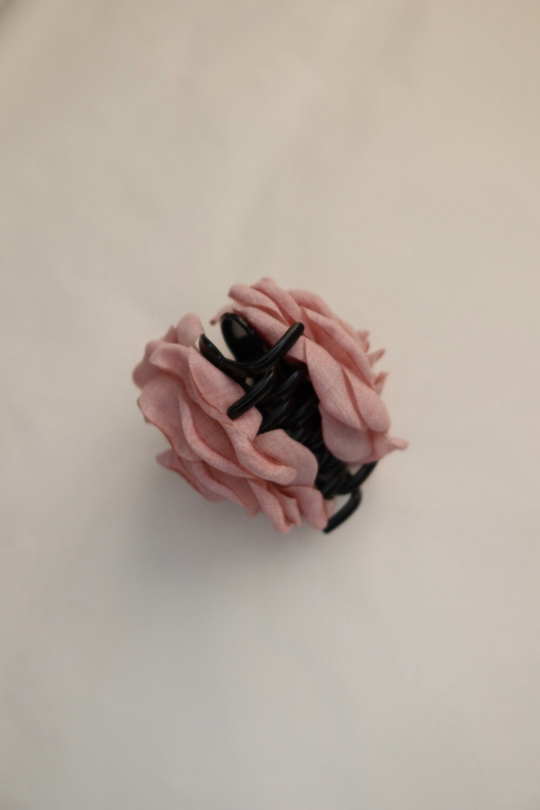 SMALL Rosette Clip in POWDER