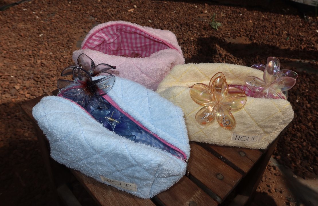 SMALL AQUA BREEZE TOWEL TOILETRY BAG