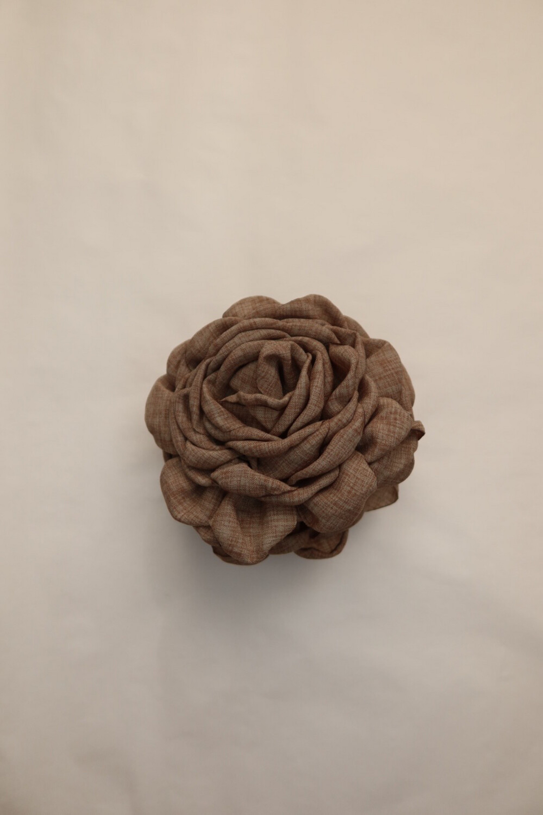 BIG Rosette Clip in MOCHA