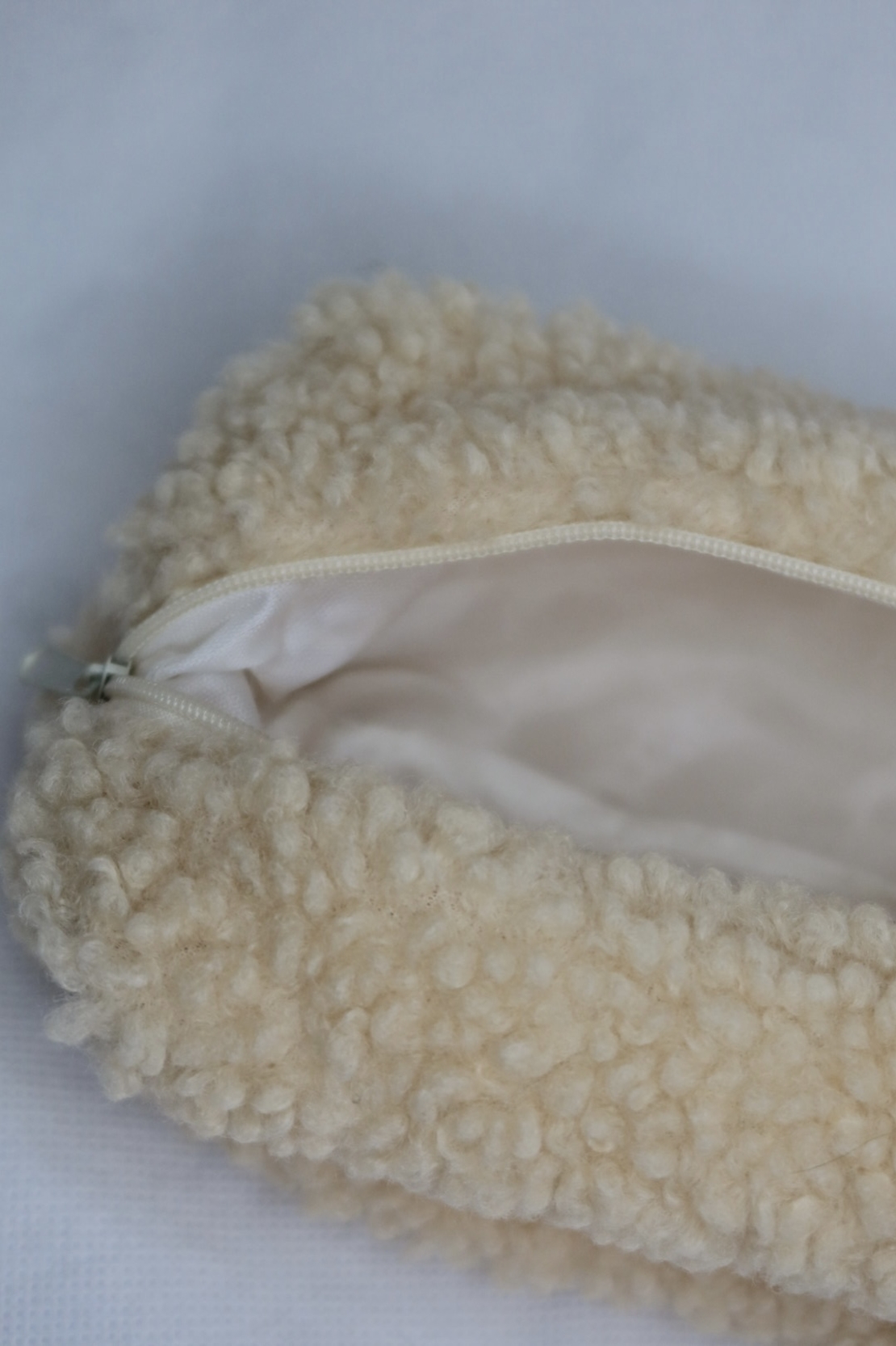 XSMALL LIGHT CUSTARD TEDDY TOILETRY BAG